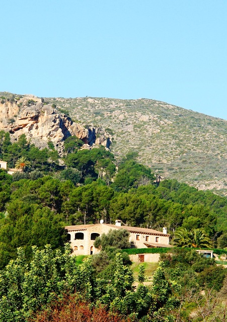 Puerto Andratx 30.000 m² Landbesitz Finca Villa Steinhaus mit Patio 3 Minuten zum Yachtclub – Foto 4