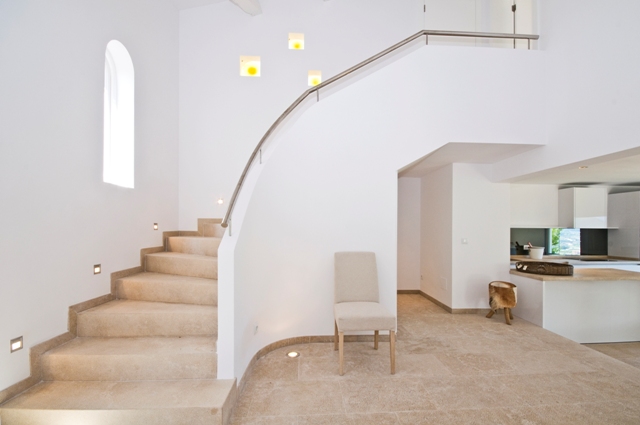 Sold! Villa mit Blick über den Yachtclub de Vela – Foto 7