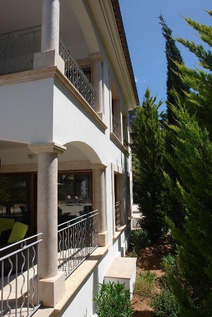 Verkauft ! XXXL-Villa 377 m2  Traum in weiß ! Neu & Modern Luft-Wärmepumpe Heizung – Foto 5