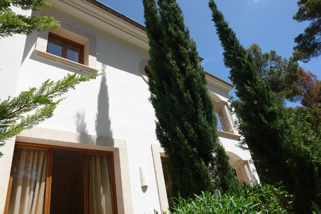 Verkauft ! XXXL-Villa 377 m2  Traum in weiß ! Neu & Modern Luft-Wärmepumpe Heizung – Foto 9