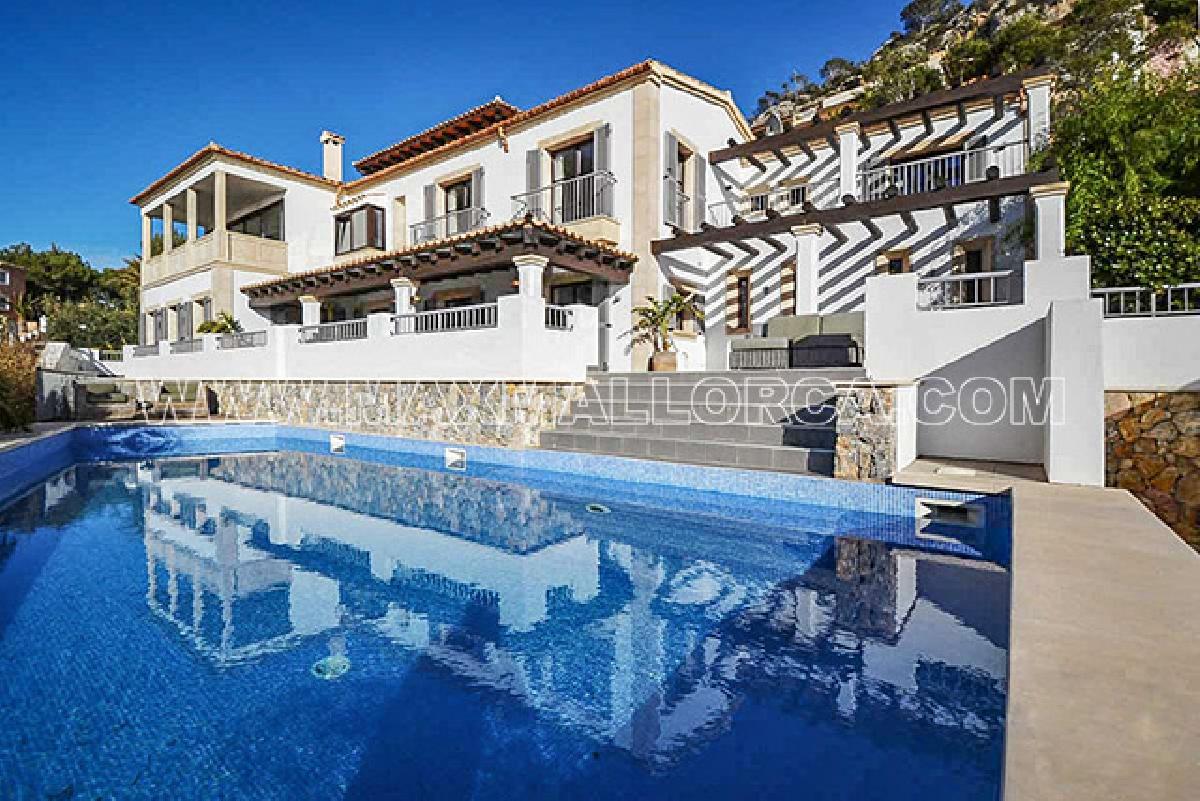 Luxuriöse Meerblick-Villa in Puerto de Andratx – Foto 1