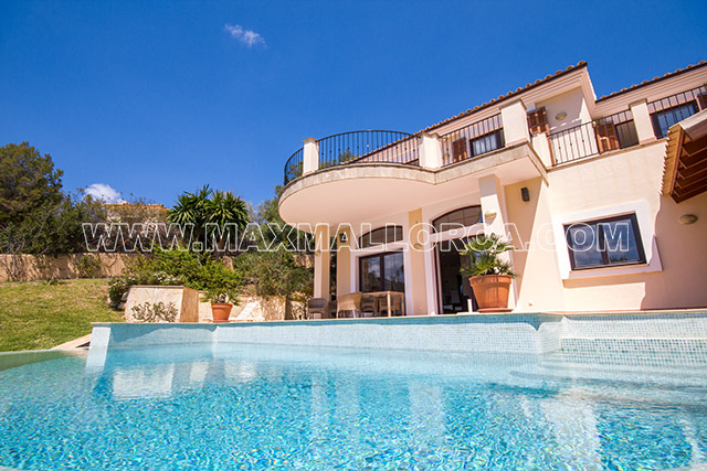 Golf Bendinat Villa mit bis zu 9 Schlafzimmern und Fairway Living am Golf Bendinat – Foto 3