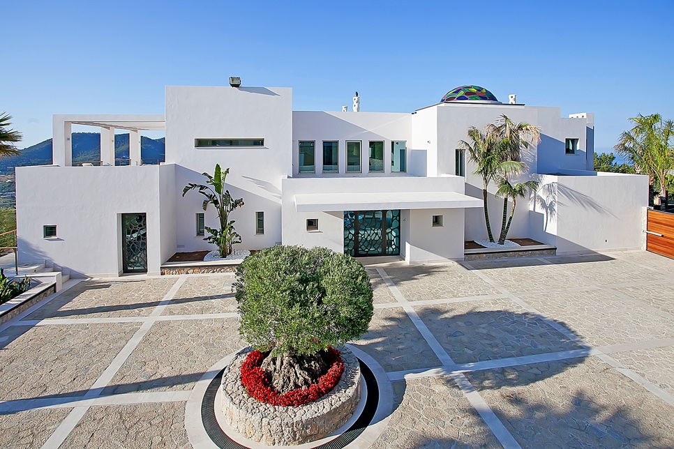 Villa Son Gaudi Luxury Private Residence in First Mallorca Location Montport Dali Puerto Andratx – Photo 12