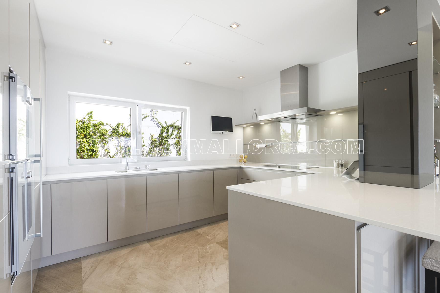 VERKAUFT!!! Finca-Villa mit Königsblick über Mallorca modern & klassisch Nähe Puerto Portals & Palma – Foto 10
