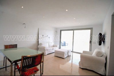 Moderne Mallorca Wohn-Etage in Puerto Andratx mit Meerblick auf die Cala Llamp Beach Club – Foto 7